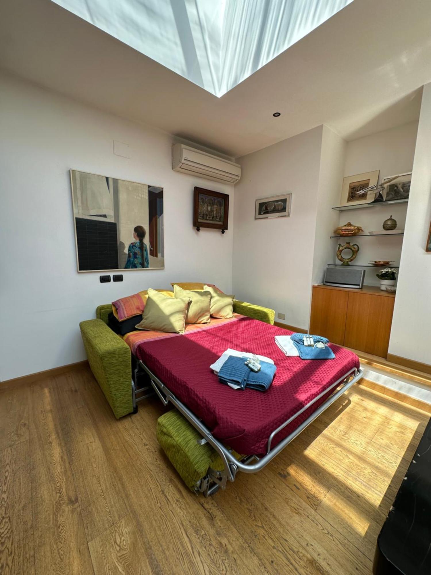 Apartment Nuovo Loft A Trastevere Con Super Terrazza Rom